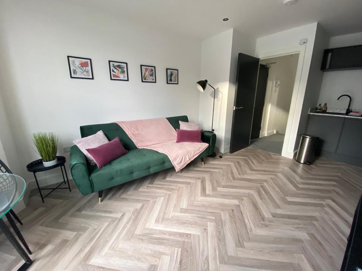 Stylish Apartments Near The Sea Front At Morecambe เฮย์แชม ภายนอก รูปภาพ