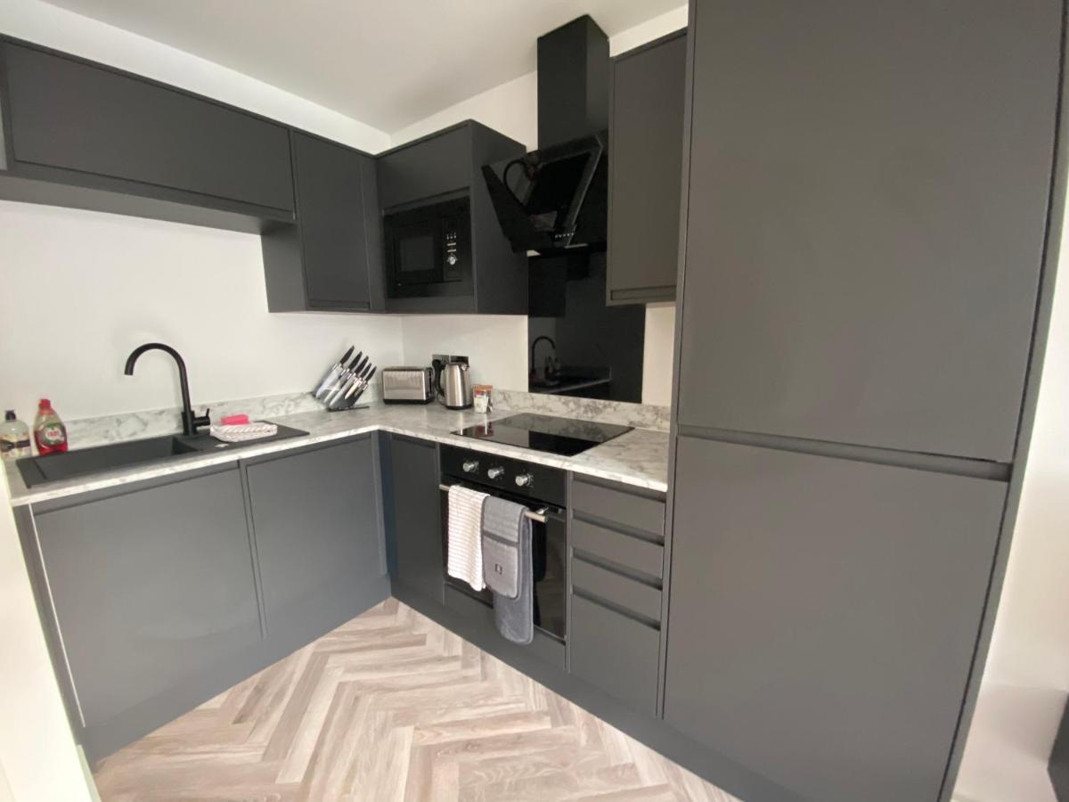 Stylish Apartments Near The Sea Front At Morecambe เฮย์แชม ภายนอก รูปภาพ