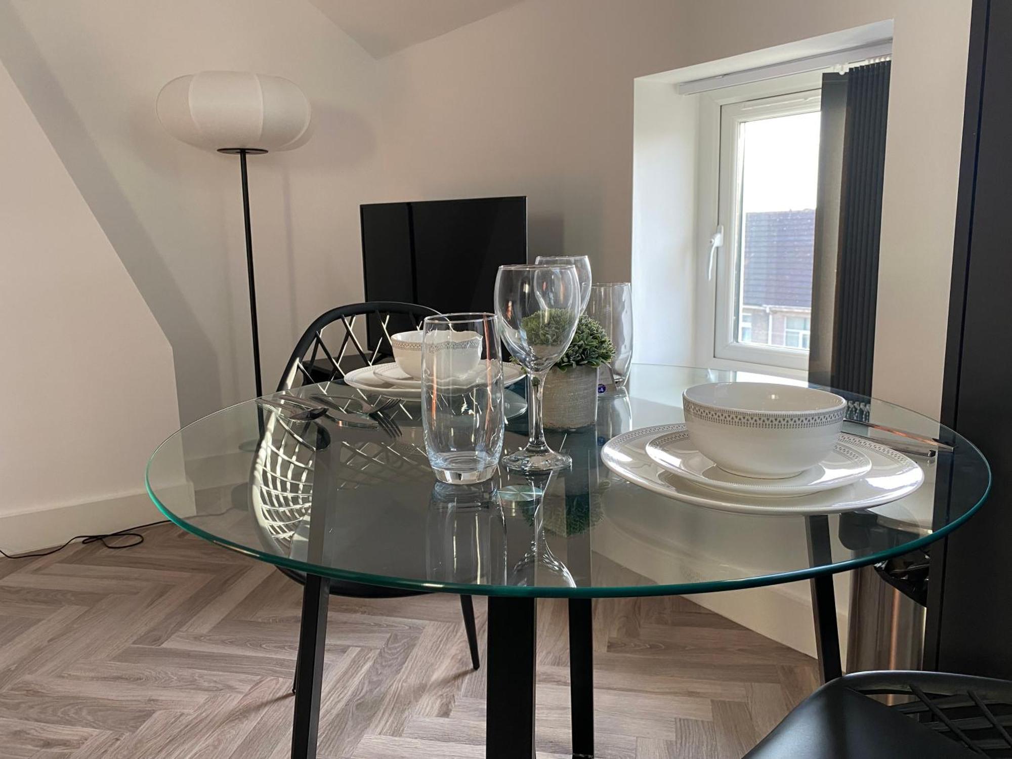 Stylish Apartments Near The Sea Front At Morecambe เฮย์แชม ภายนอก รูปภาพ