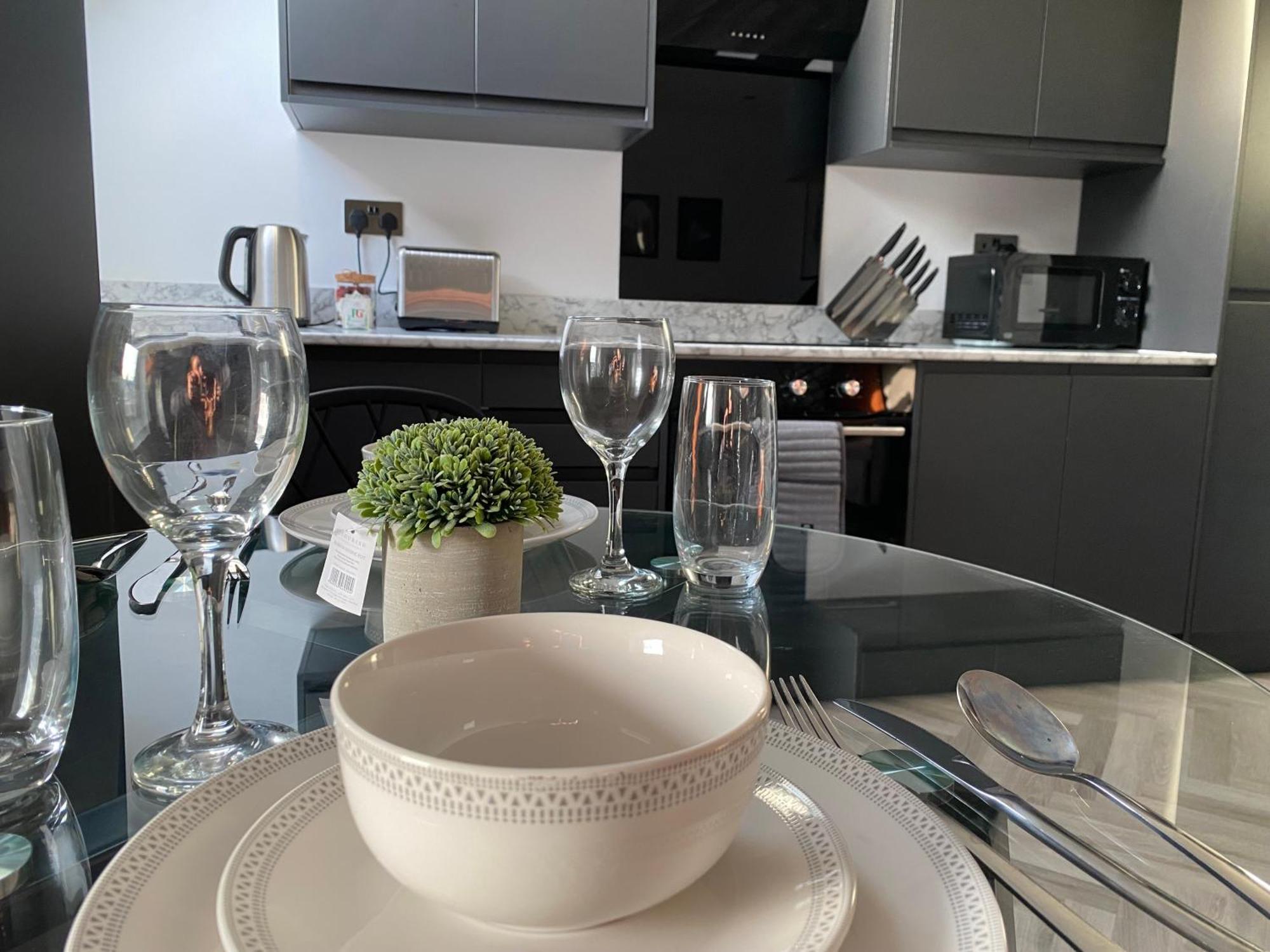 Stylish Apartments Near The Sea Front At Morecambe เฮย์แชม ภายนอก รูปภาพ